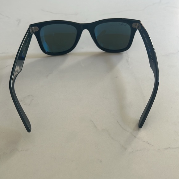 Ray Ban - Original Wayfarer Classic Polarized - Picture 3 of 7